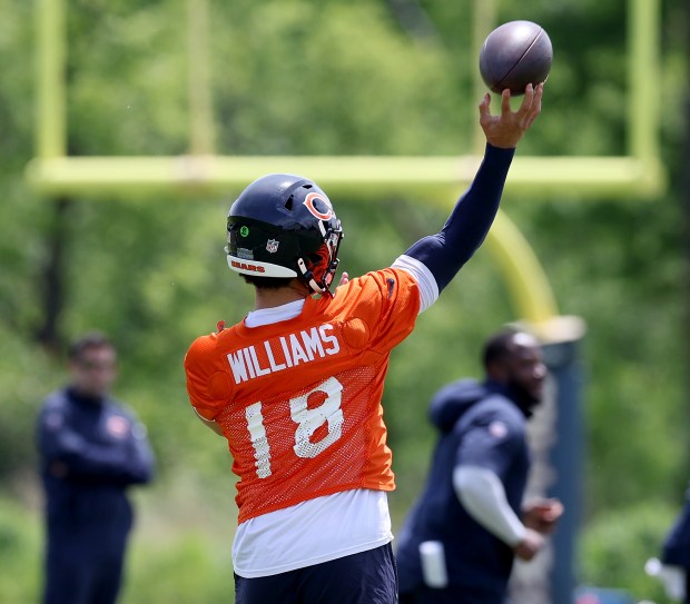 Chicago Bears quarterback Caleb Williams (18) throws a pass during Organized Team Activities at Halas Hall in Lake Forest on Friday, May 31, 2024. (Chris Sweda/Chicago Tribune)