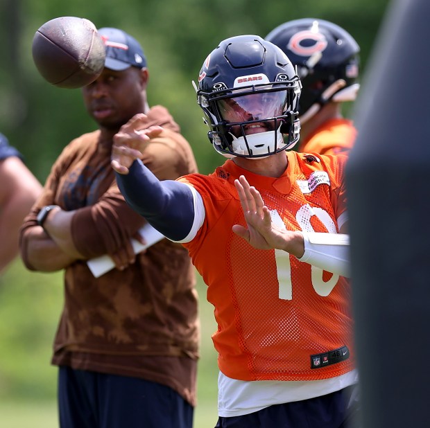 Chicago Bears quarterback Caleb Williams (18) throws a pass during Organized Team Activities at Halas Hall in Lake Forest on Friday, May 31, 2024. (Chris Sweda/Chicago Tribune)