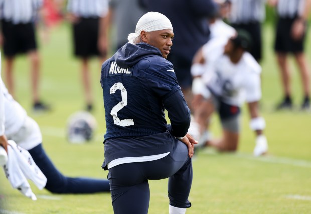 Chicago Bears wide receiver DJ Moore (2) stretches during minicamp at Halas Hall in Lake Forest on June 5, 2024. (Eileen T. Meslar/Chicago Tribune)