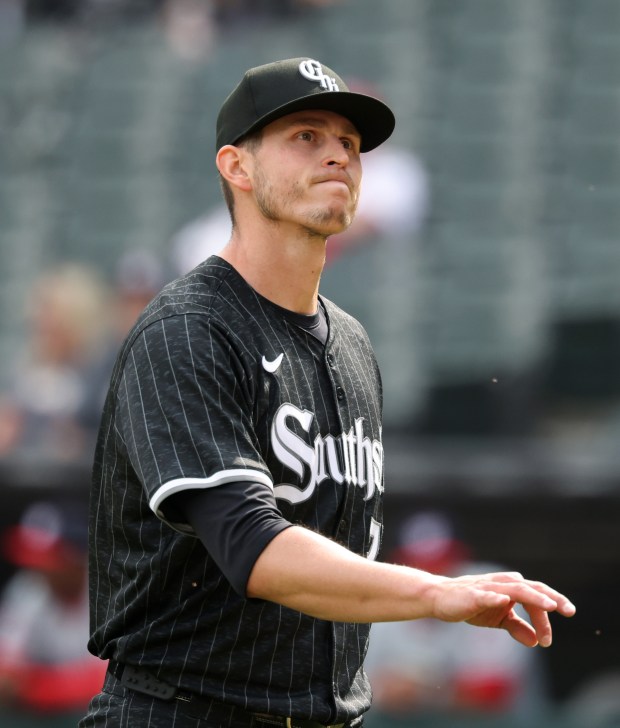 White Sox starting pitcher Chris Flexen heads to the dugout after the first inning against the Nationals in the first game of a doubleheader at Guaranteed Rate Field on May 14, 2024. (John J. Kim/Chicago Tribune)