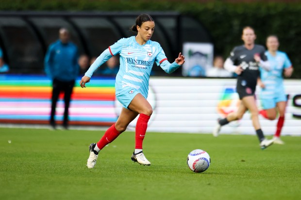 Chicago Red Stars forward Mallory Swanson (9) brings the ball up the field during their game against Bay FC at Wrigley Field on June 8, 2024. (Eileen T. Meslar/Chicago Tribune)