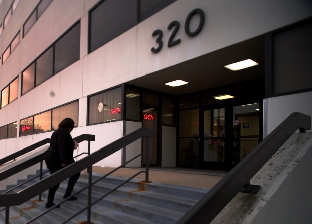 The Illinois Department of Financial and Professional Regulation, the agency responsible for licensing and disciplining doctors and some other health care workers, operates out of this Springfield office building. (Stacey Wescott/Chicago Tribune)